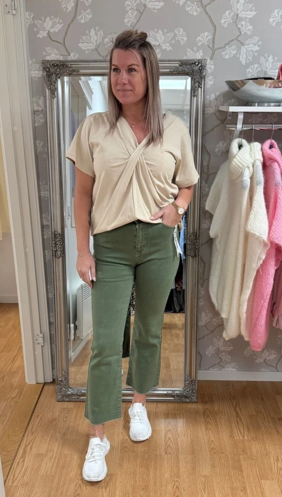 Jenna - Jeans - Flare - Khaki - Nyhet - Bild 3